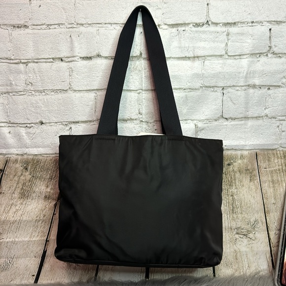 PRADA - Shoulder Bag - Picture 2 of 11